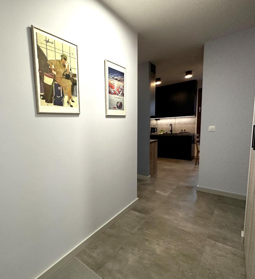Apartament Lotnisko Chopina Warsaw Airport Dış mekan fotoğraf