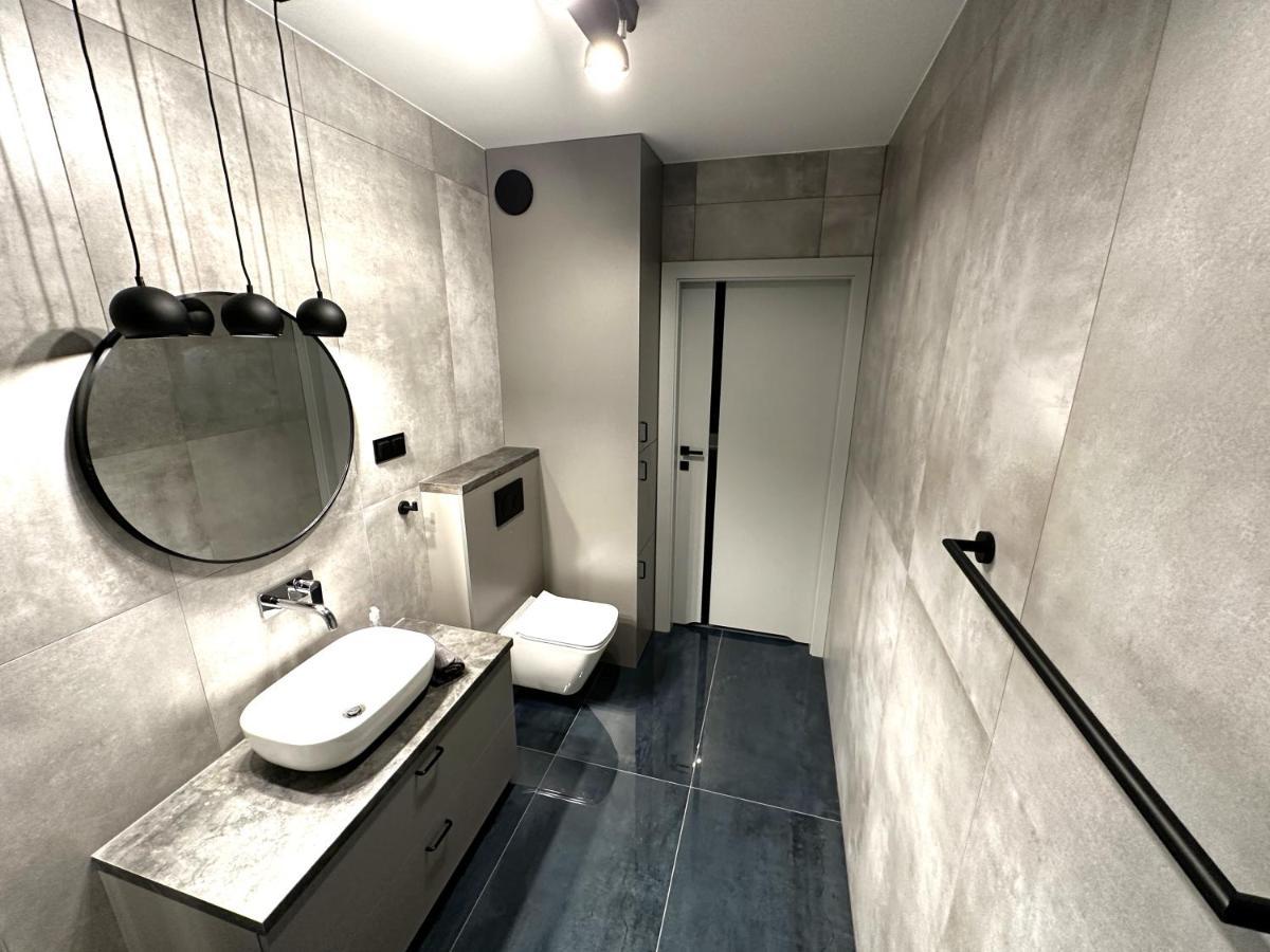 Apartament Lotnisko Chopina Warsaw Airport Dış mekan fotoğraf