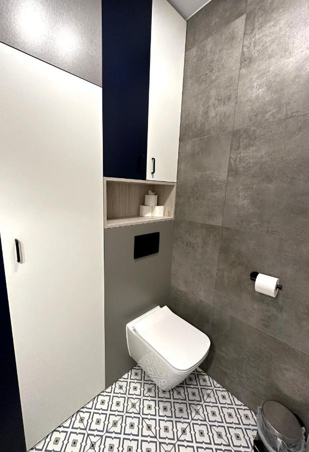 Apartament Lotnisko Chopina Warsaw Airport Dış mekan fotoğraf